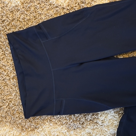 Old Navy Active Powersoft High Rise Slim Boot-Cut Leggings Navy Blue TALL - Picture 2 of 6